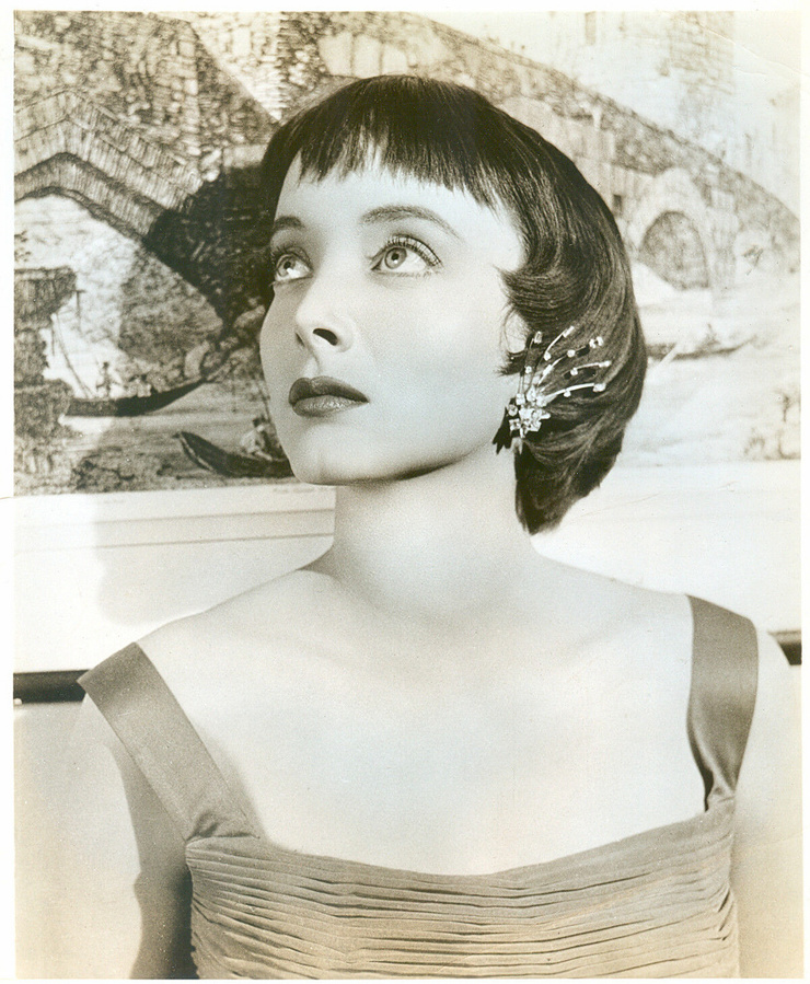 Carolyn Jones