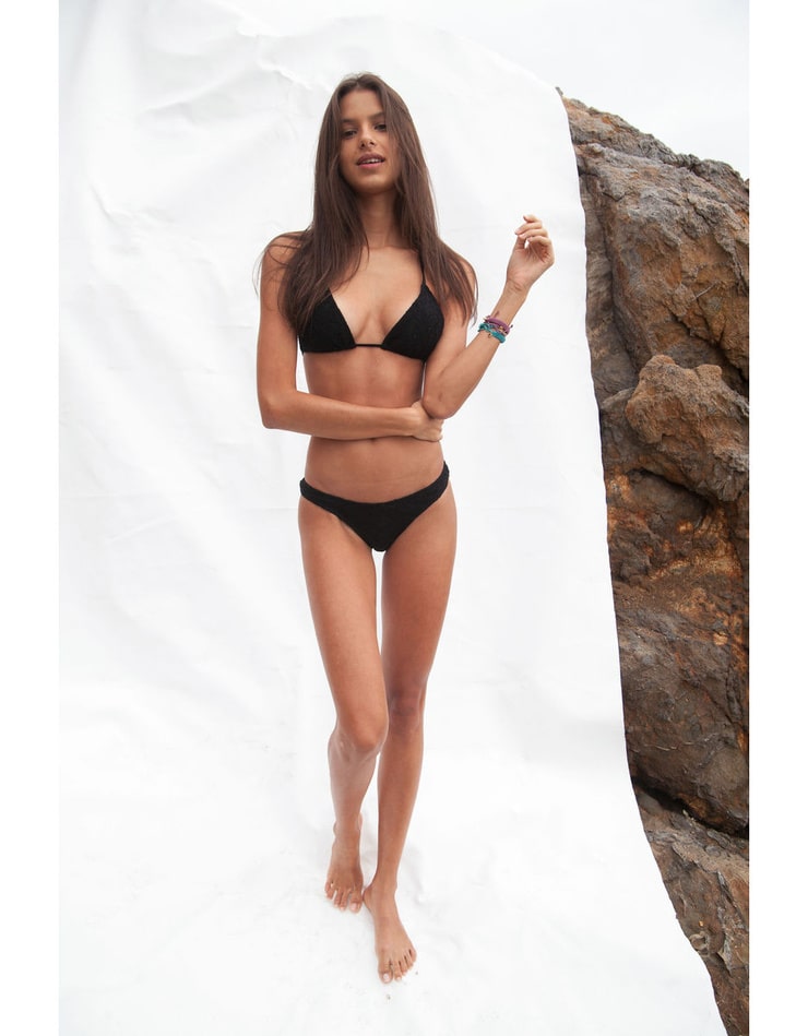 Bruna Lirio Bruna Lirio