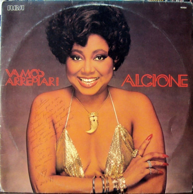 Alcione