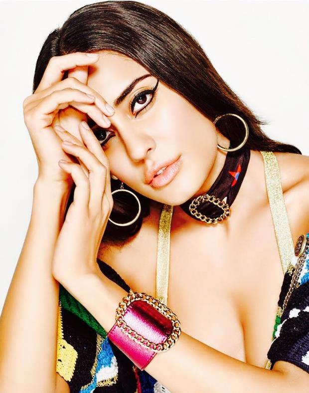 Lisa Haydon Lisa Haydon