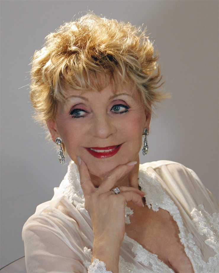Annie Cordy