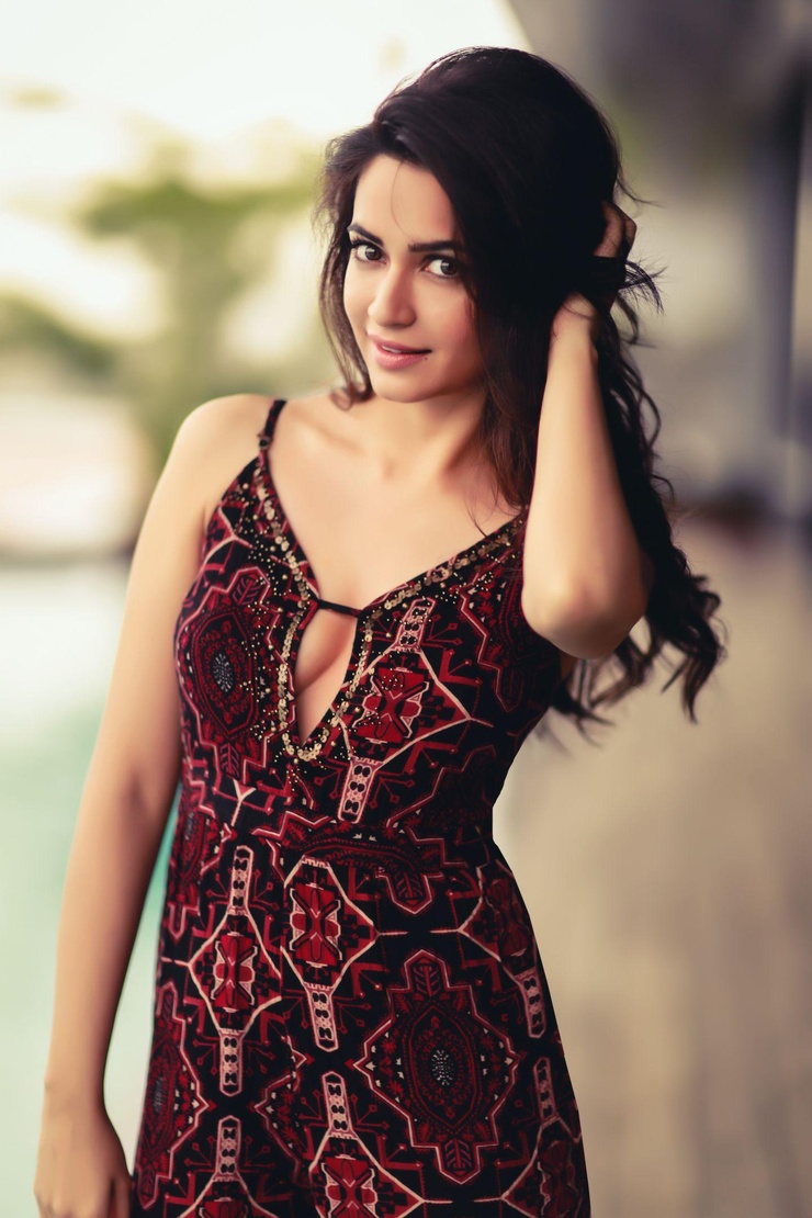 Kriti Kharbanda