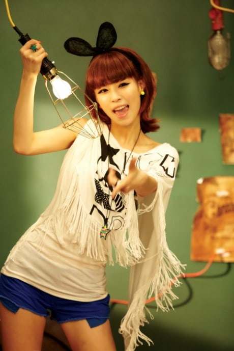 Picture of She'z (K-POP)