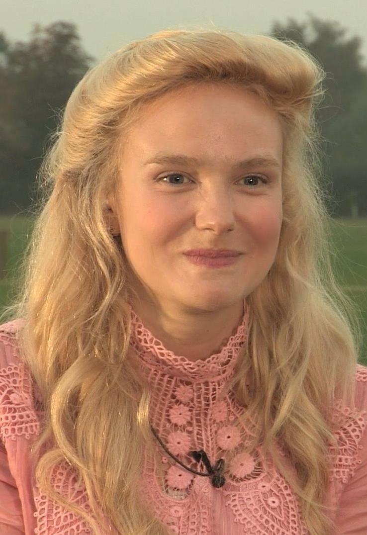 Joanna Vanderham (born 1992) Joanna Vanderham (born 1992)