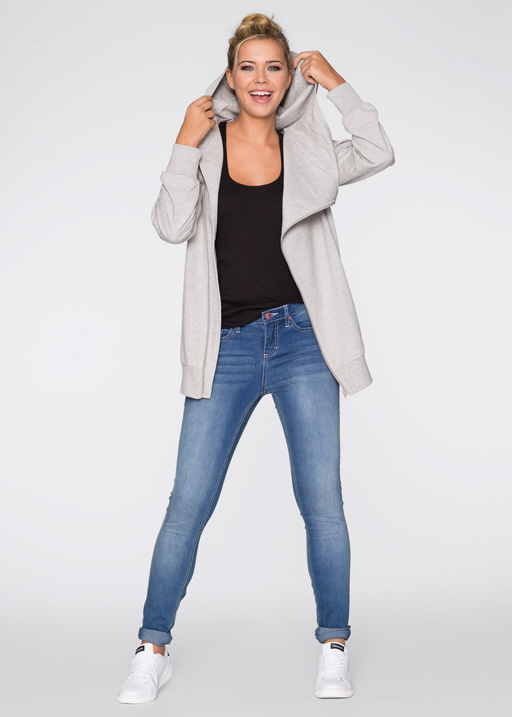 Sandra Kubicka Sandra Kubicka