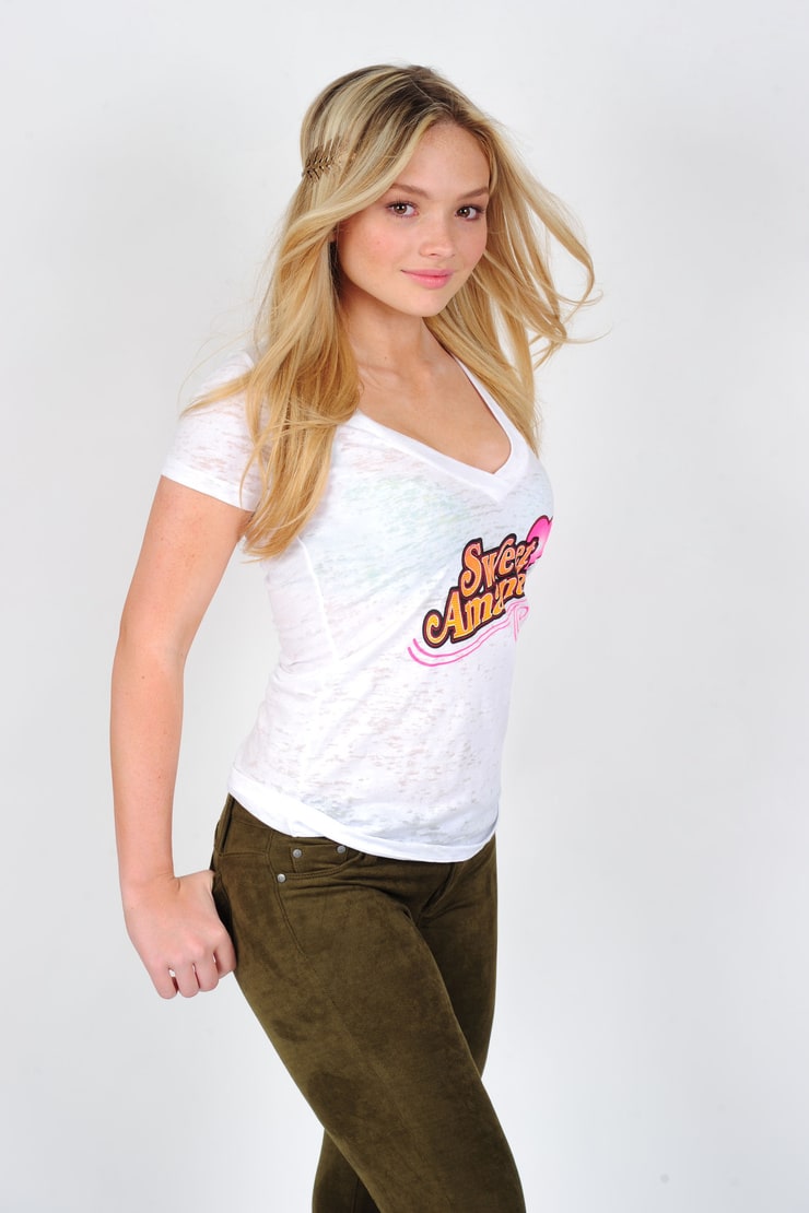 Natalie Alyn Lind Natalie Alyn Lind