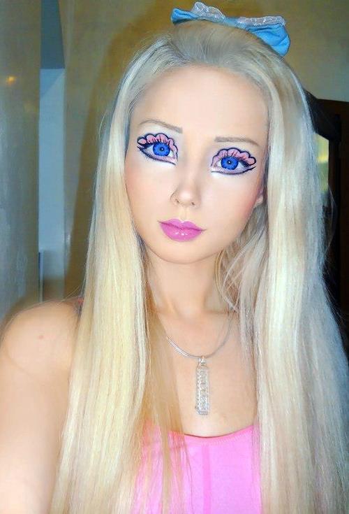 valeria lukyanova makeup