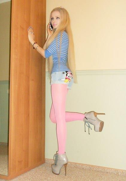 valeria lukyanova diet and exercise