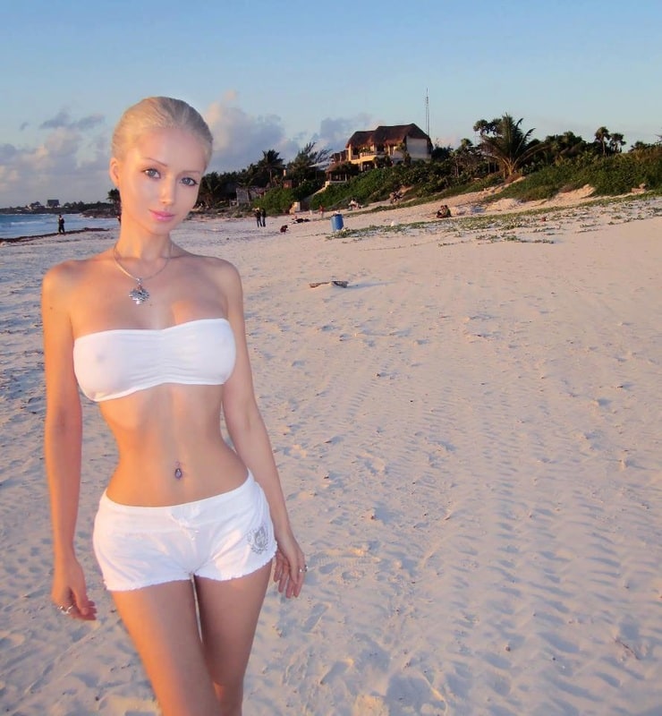 Picture Of Valeria Lukyanova