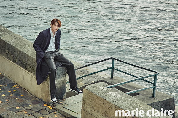 Jong Suk Lee