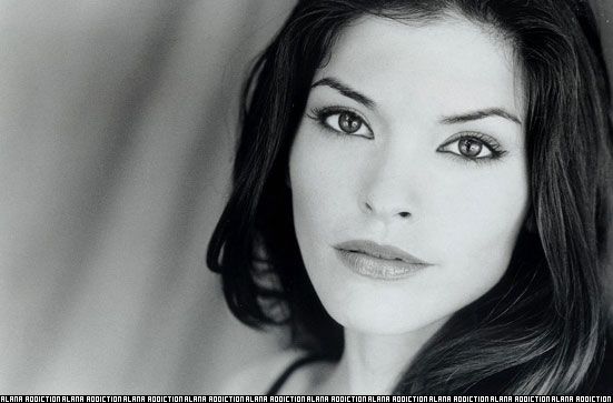 Picture of Alana De La Garza