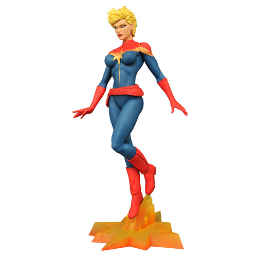 Marvel Femme Fatales Captain Marvel Statue
