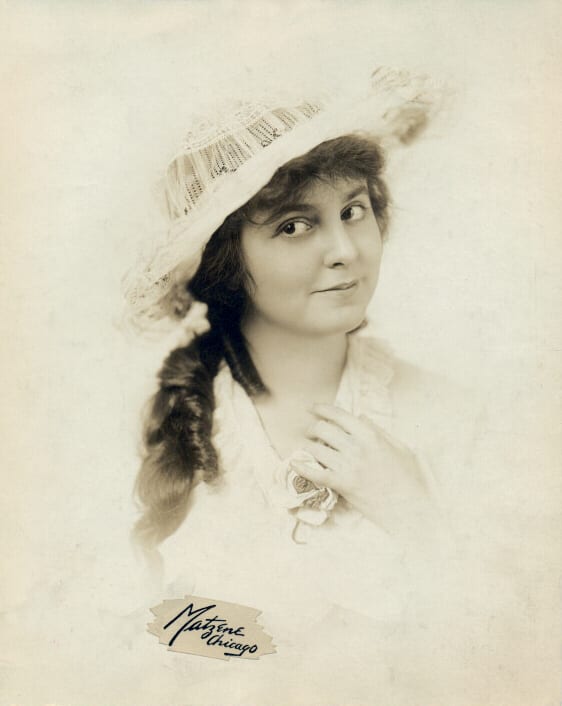 Picture of Beverly Bayne