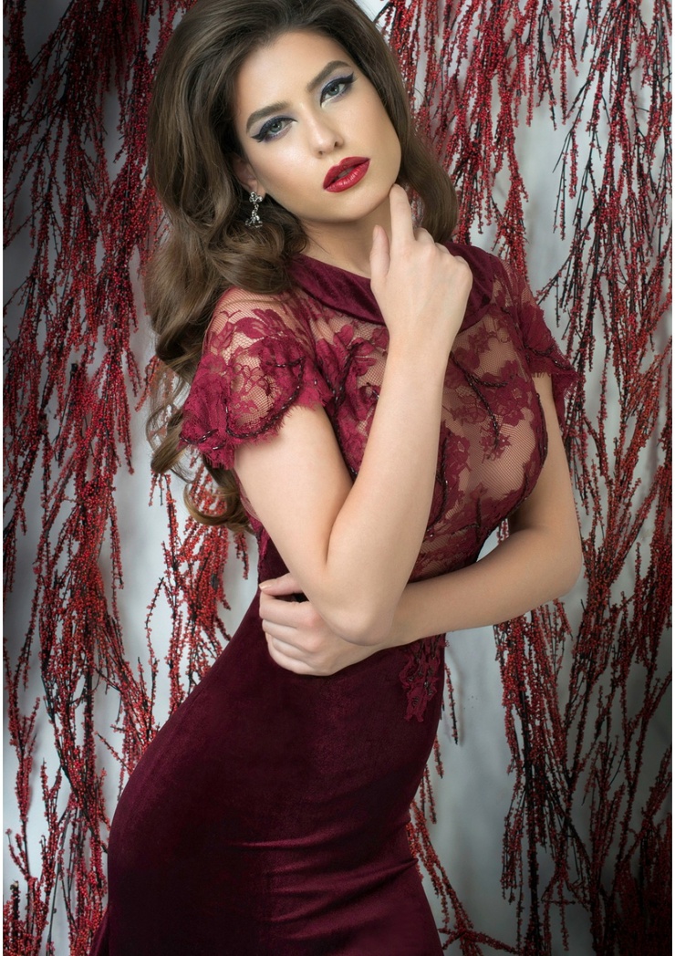 Alice Peneaca Alice Peneaca