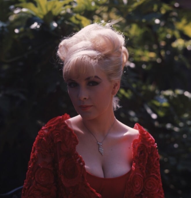 Stella Stevens