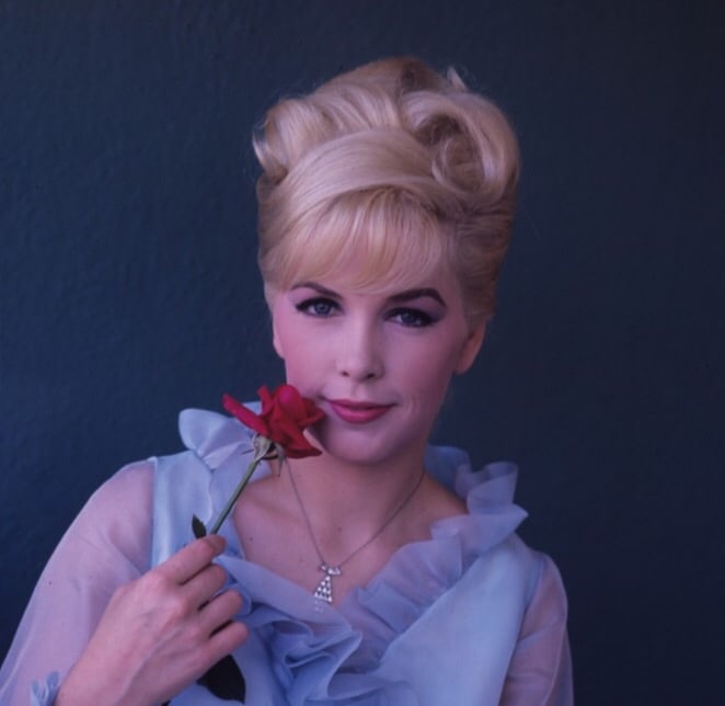 Stella Stevens