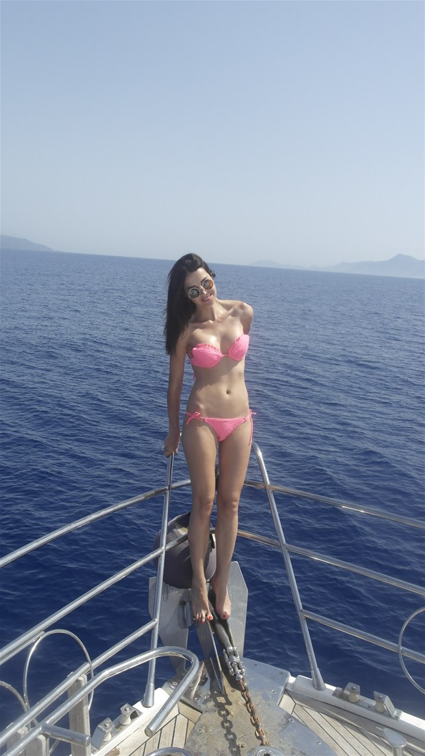 Elif Ece Uzun Elif Ece Uzun