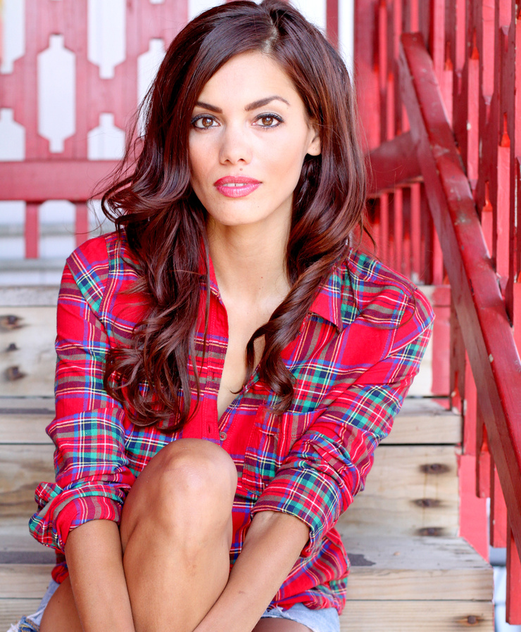 Julie Sifuentes Etheridge Julie Sifuentes Etheridge