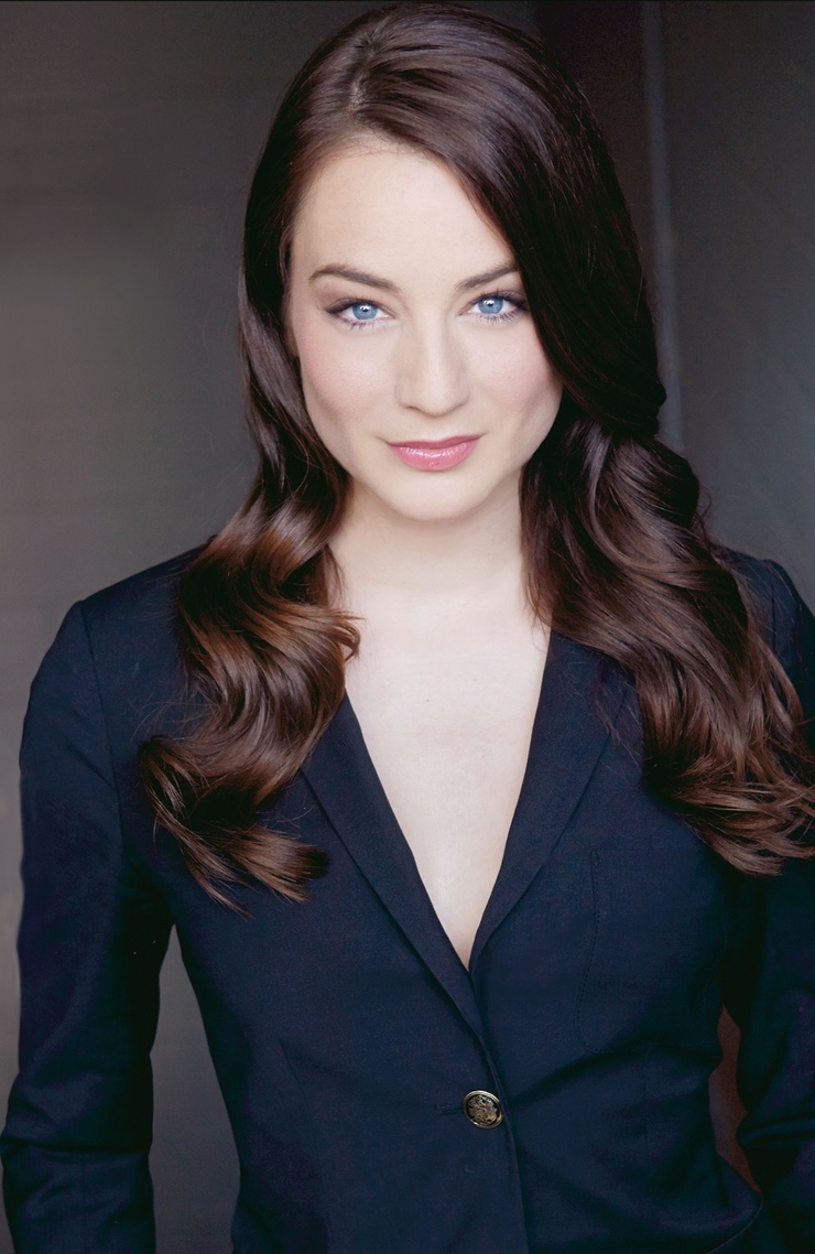 Lara Gilchrist Lara Gilchrist