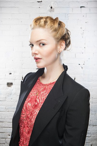 Holliday Grainger Holliday Grainger