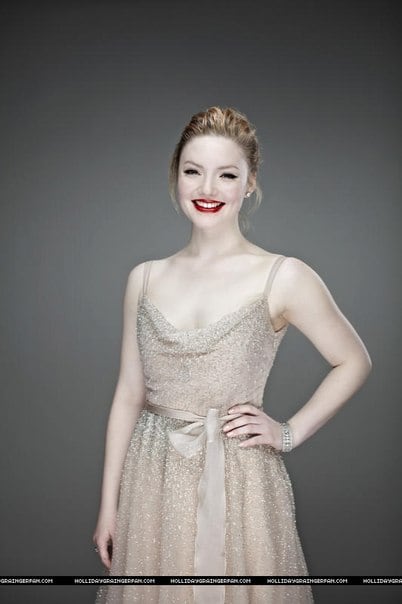 Holliday Grainger Holliday Grainger