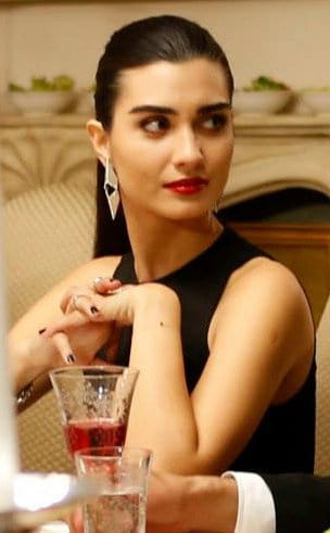 Tuba Büyüküstün