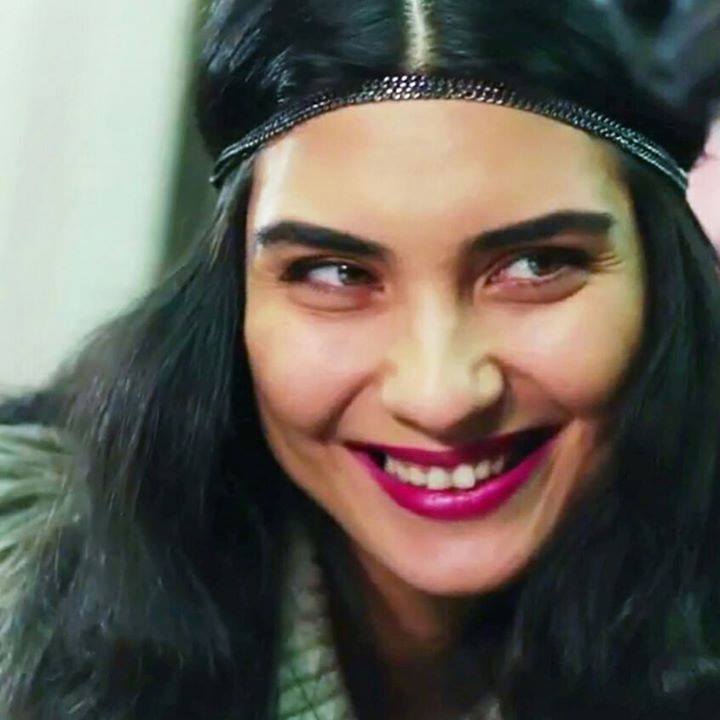 Tuba Büyüküstün