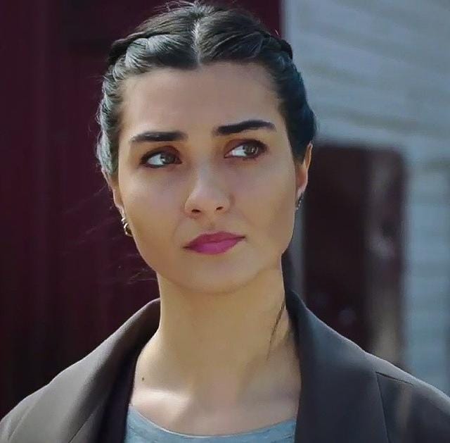 Tuba Büyüküstün