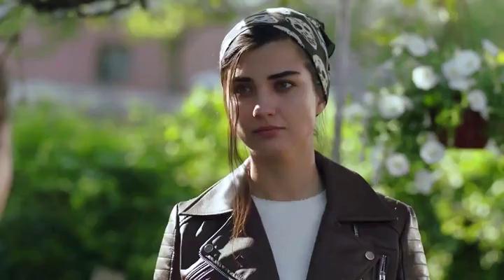 Tuba Büyüküstün