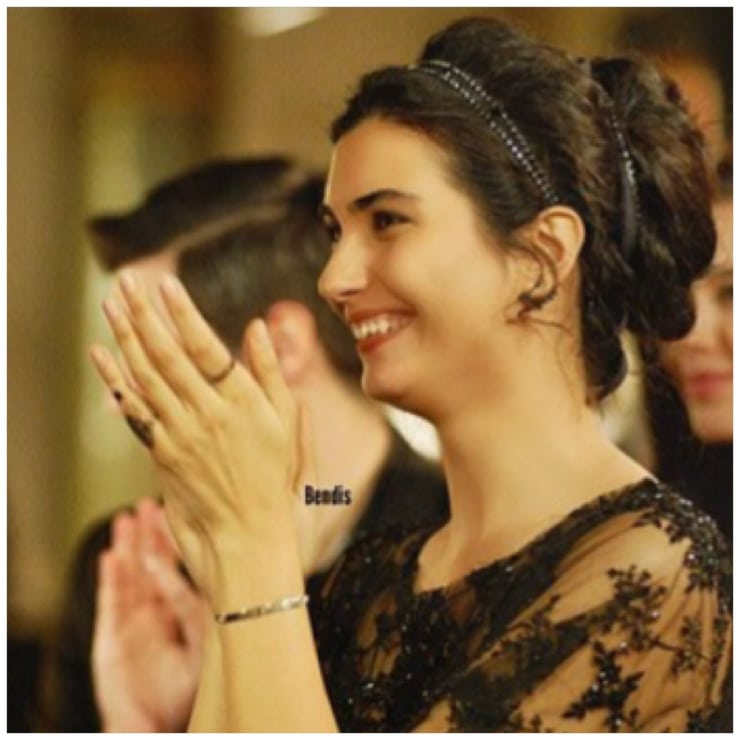 Tuba Büyüküstün