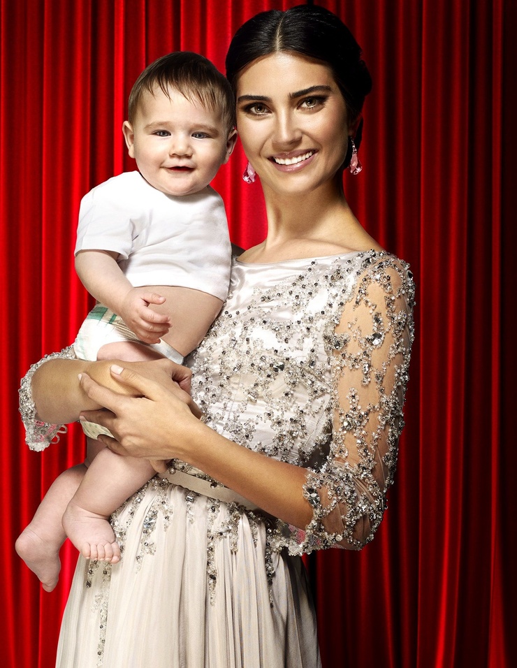 Tuba Büyüküstün Tuba Büyüküstün