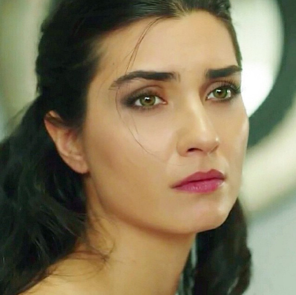 Tuba Büyüküstün