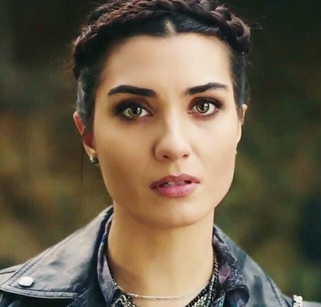 Tuba Büyüküstün