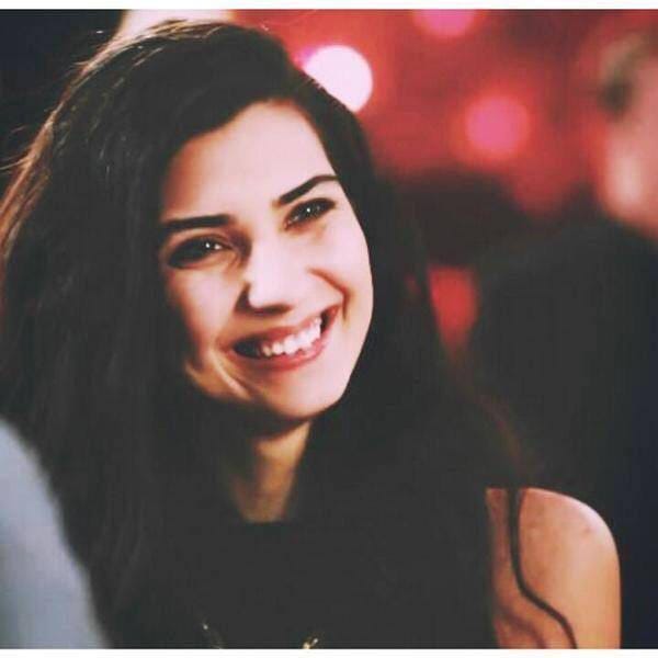 Tuba Büyüküstün