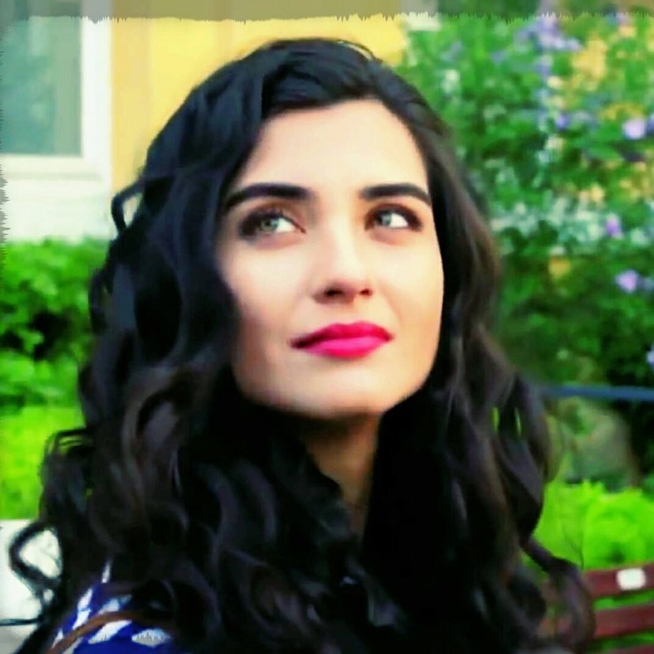 Tuba Büyüküstün