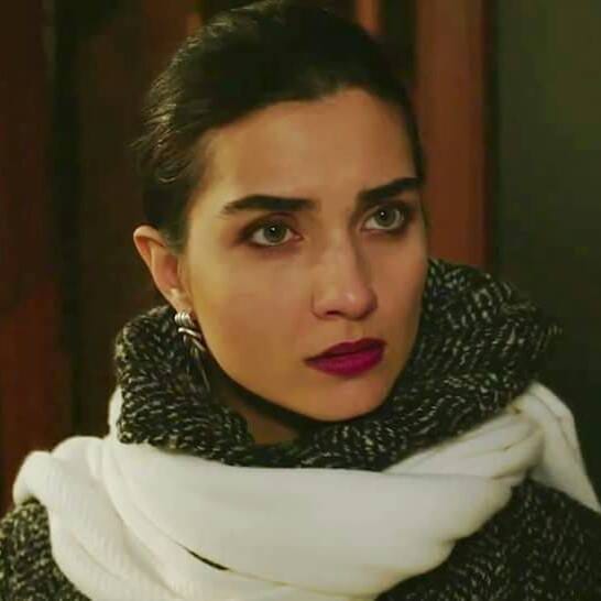Tuba Büyüküstün Tuba Büyüküstün