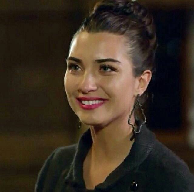 Tuba Büyüküstün