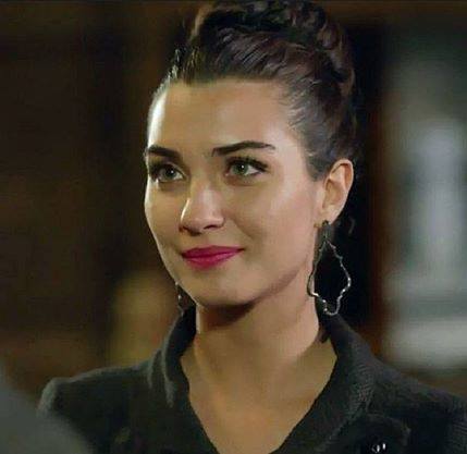 Tuba Büyüküstün