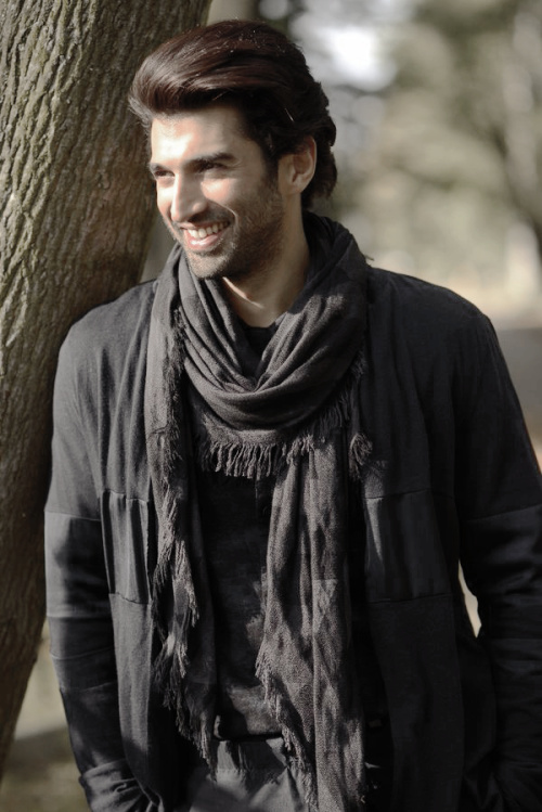 Aditya Roy Kapoor Aditya Roy Kapoor