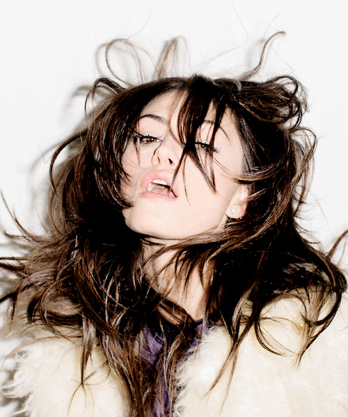 Phoebe Tonkin