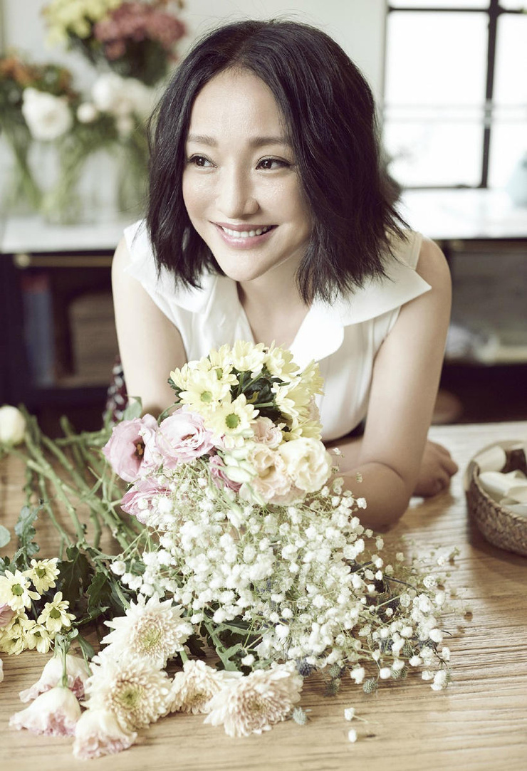 Xun Zhou