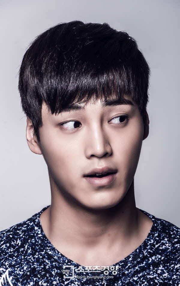 Tae-Hwan Lee