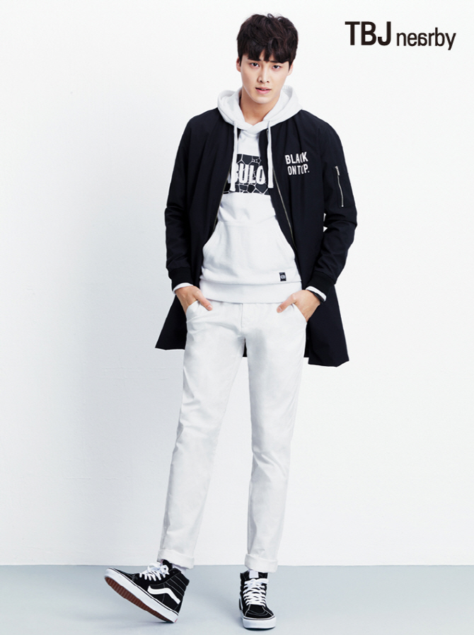 Tae-Hwan Lee