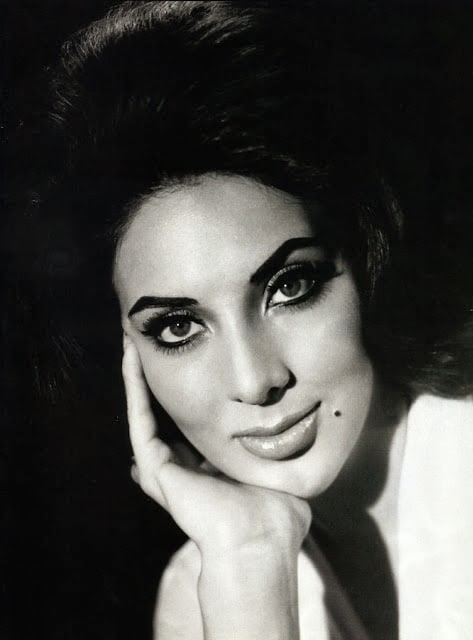 Lorena Velázquez