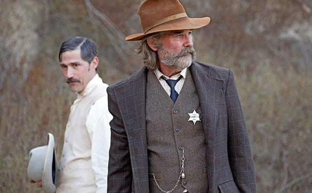 Bone Tomahawk (2015)