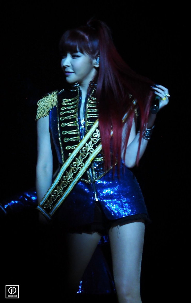 Lee Park Bom Lee Park Bom