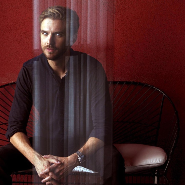 Dan Stevens