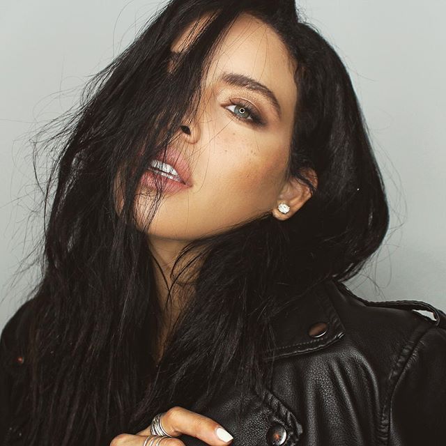 Picture of Sherise Cromwell