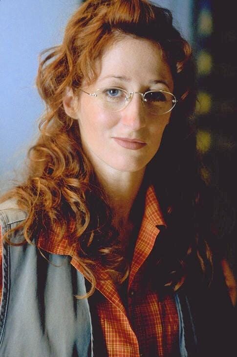 Vicki Lewis