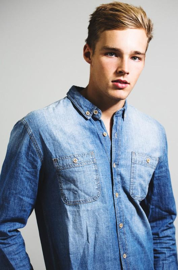 Hugo Mayhew